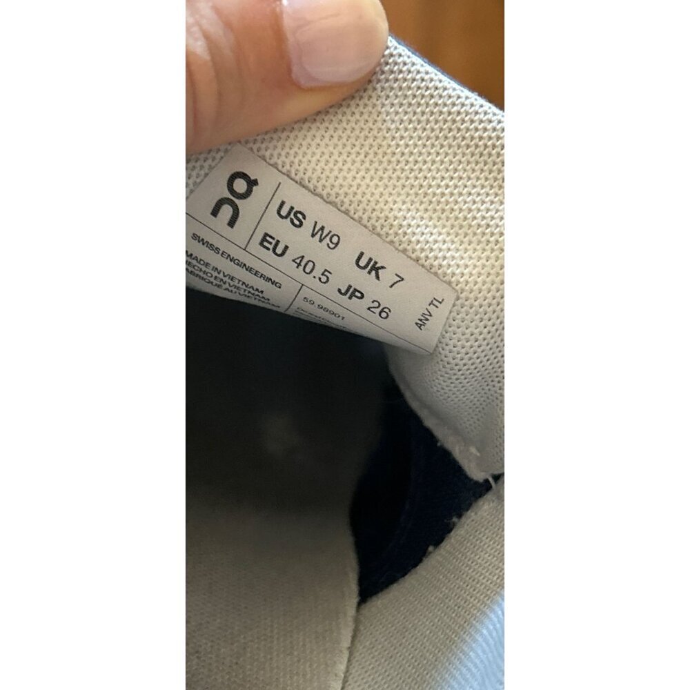 On Cloud 5 Niagara Women's Running Shoes Blue White Sneakers Size 9 - Picture 4 of 9